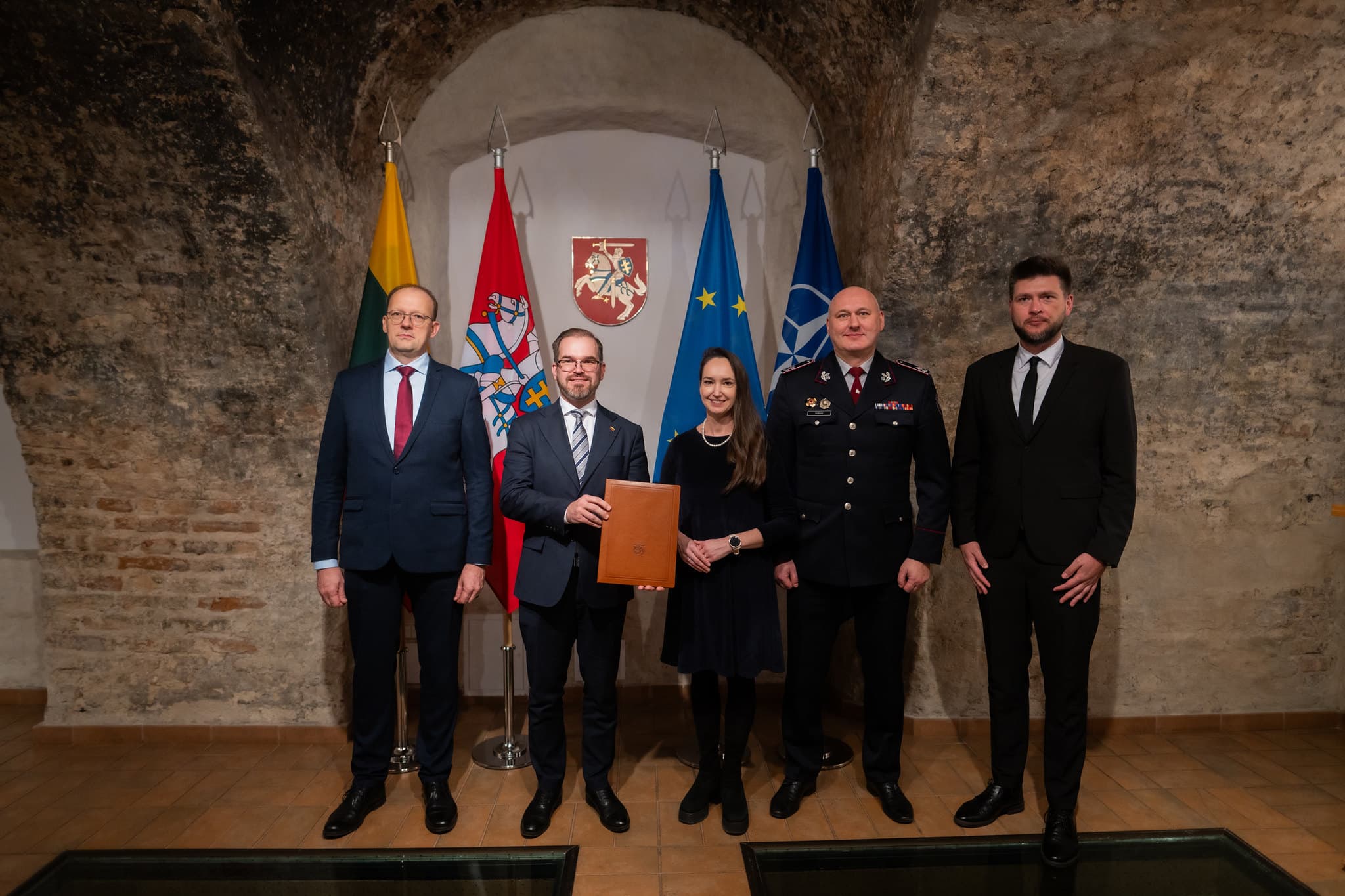 KAM pasirašytas susitarimas dėl bendradarbiavimo su Ekonomikos ir inovacijų ministerija, Lietuvos bankų asociacija, Lietuvos banku ir FNTT | LR Krašto apsaugos ministerija